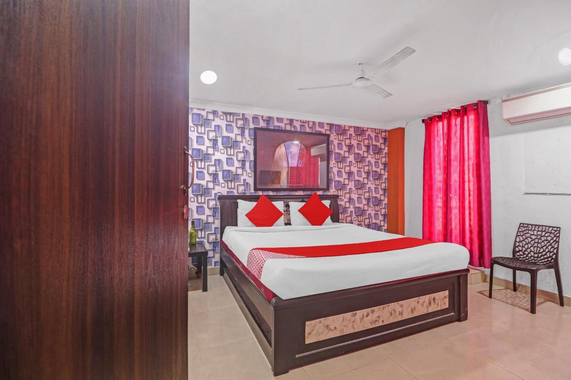 Hotel O New Lakeview Palace Hyderabad Exterior foto